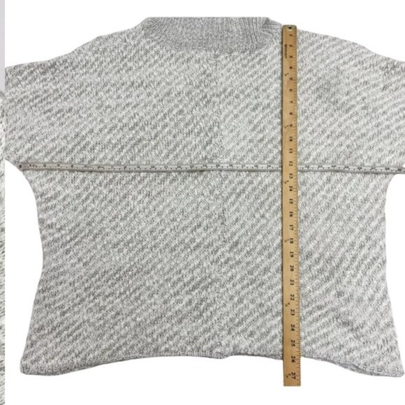 Moon & Madison Sweater Turtleneck Relaxed Size Small - Picture 5 of 8